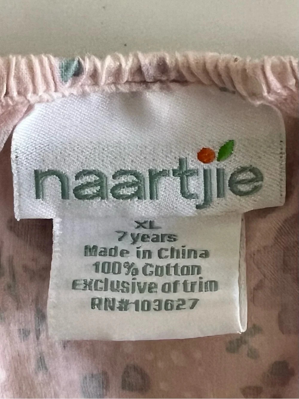 naartjie 🩷💜🤍 sweet